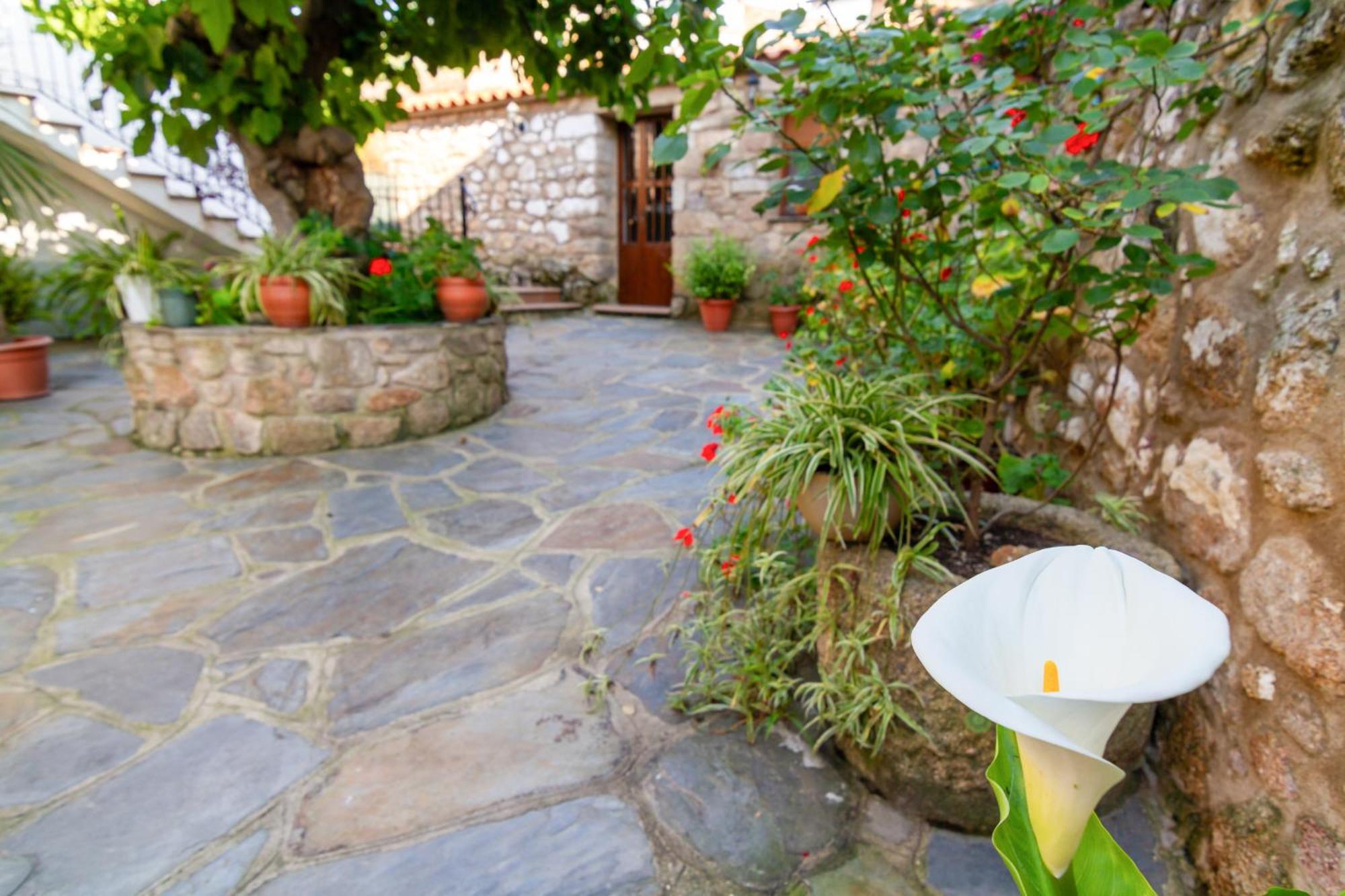 Apartamentos Rurales Tia Maria Mata de Alcántara Exteriör bild